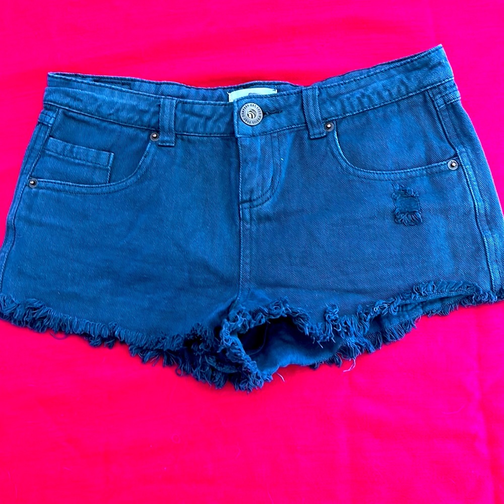 O’Neill shorts, navy, size 1